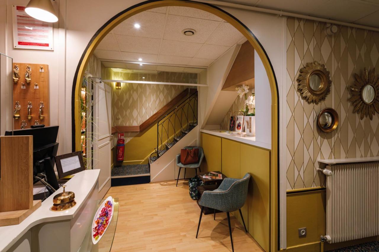 Hotel Du Dauphin Лион Екстериор снимка