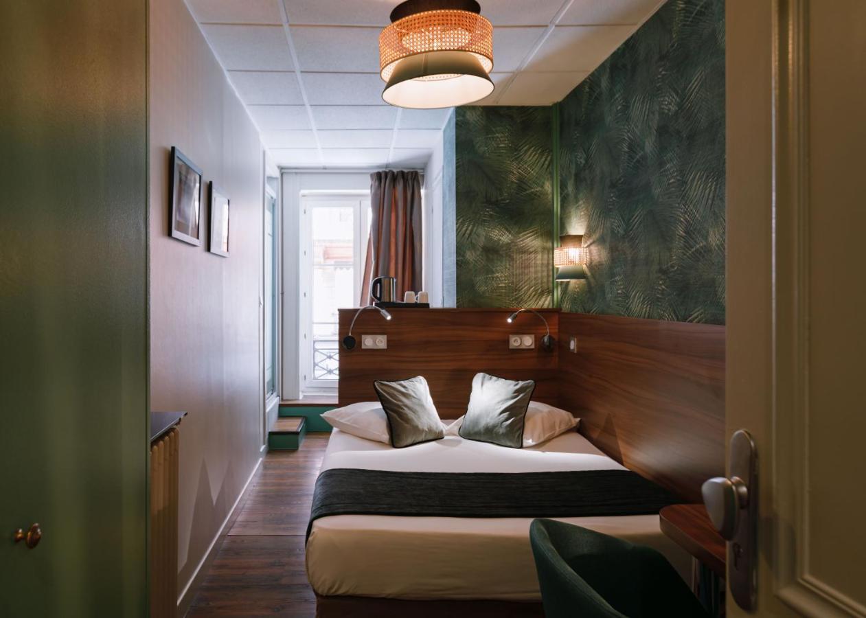 Hotel Du Dauphin Лион Екстериор снимка