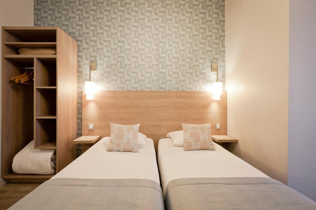 Hotel Du Dauphin Лион Екстериор снимка
